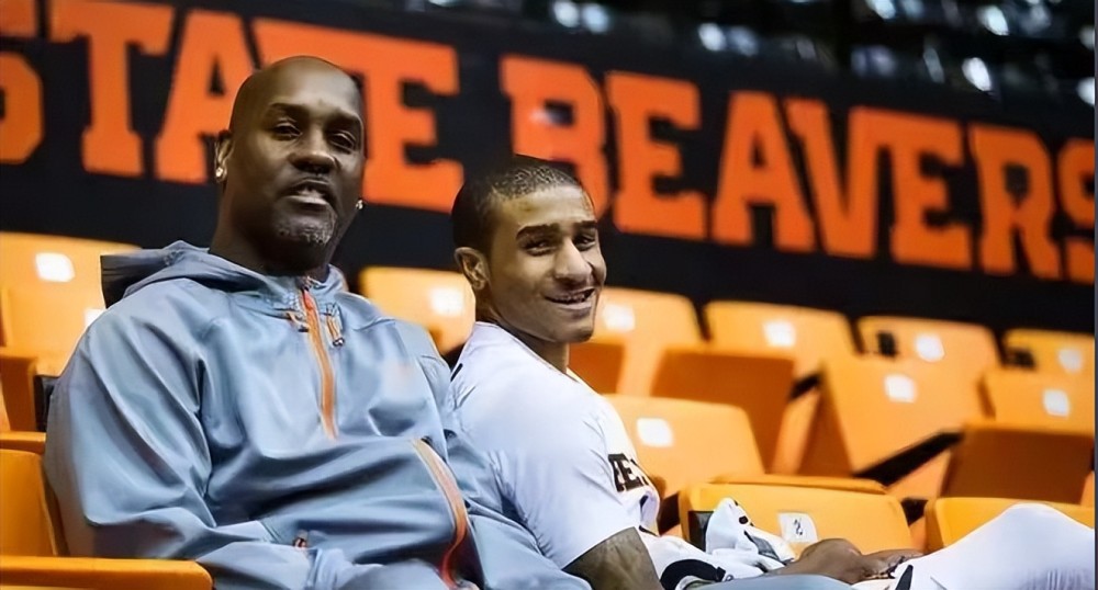 动发展中发 动发展中发