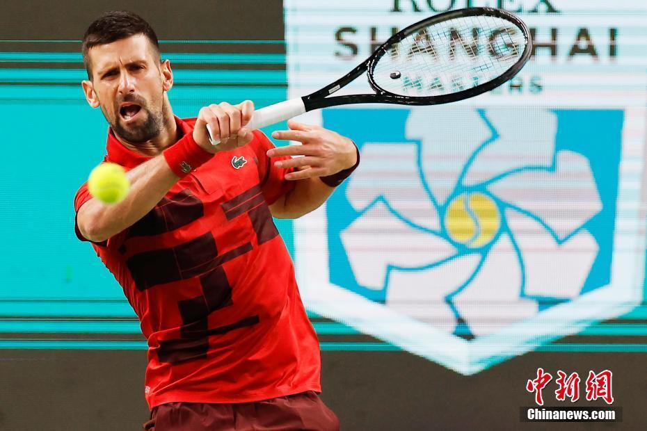 于足球的盛 于足球的盛