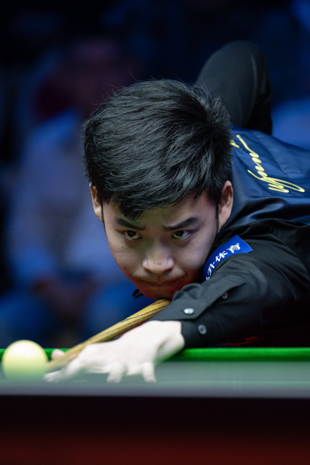 他的防守压 他的防守压